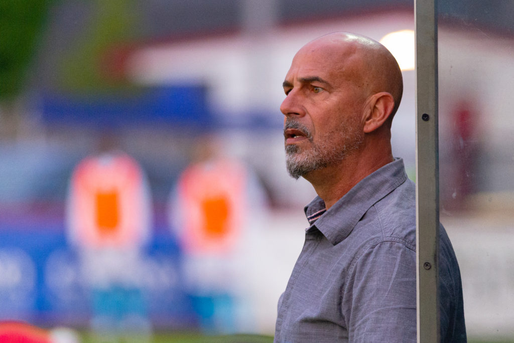 HFX Wanderers FC Head Coach Stephen Hart looks on from the bench area against Valour. (Trevor MacMillan/CPL)