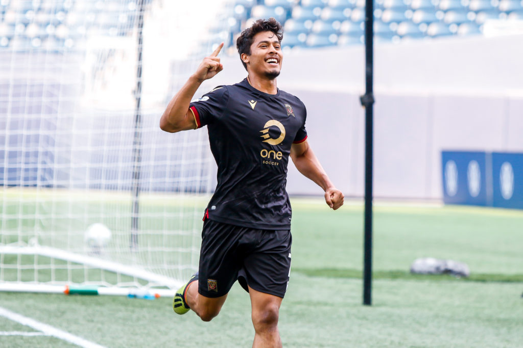 Moses Dyer of Valour FC celebrates after scoring a second-half goal against Atlético Ottawa. (Photo: Canadian Premier League / Robert Reyes/William Ludwick)