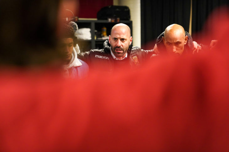 Coach Phillip dos Santos gives a pep talk to Valour FC. (Robert Reyes Ong / Valour FC)