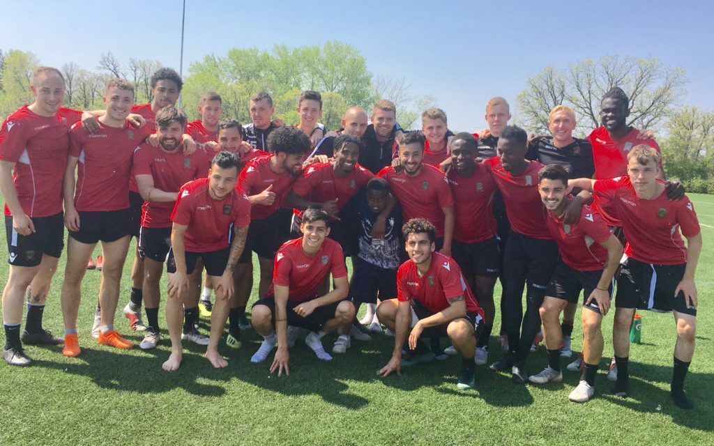 Henok meeting the Valour squad at a training session. (Photo: Jennifer Stayner)